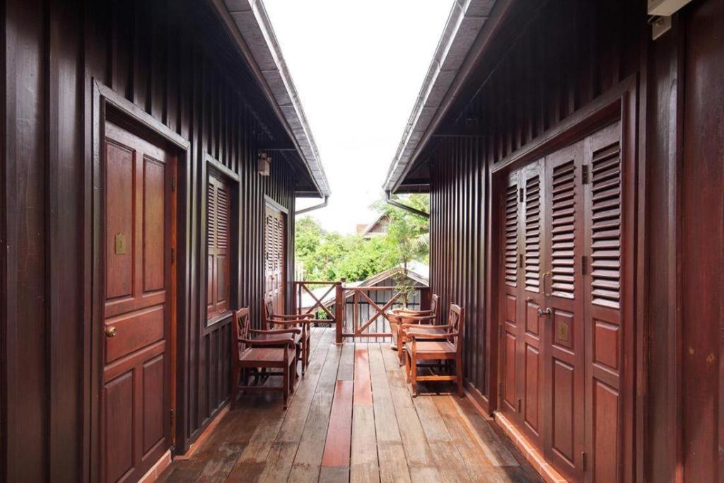 โรงแรมวิลลา โด ริเวียเรส หลวงพระบาง ภายนอก รูปภาพ